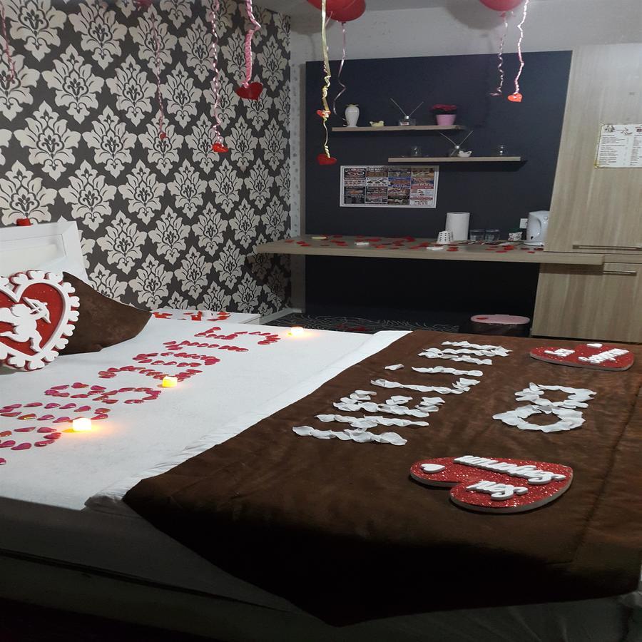 图亚普彩虹套房公寓式酒店 Çatalca 外观 照片